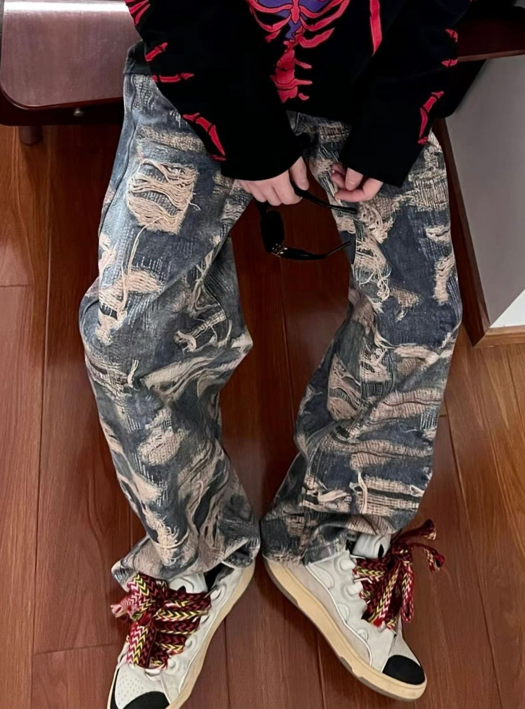 Casual Flared Worn Jeans